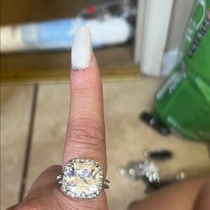 Elegant Silver and Crystal Ring